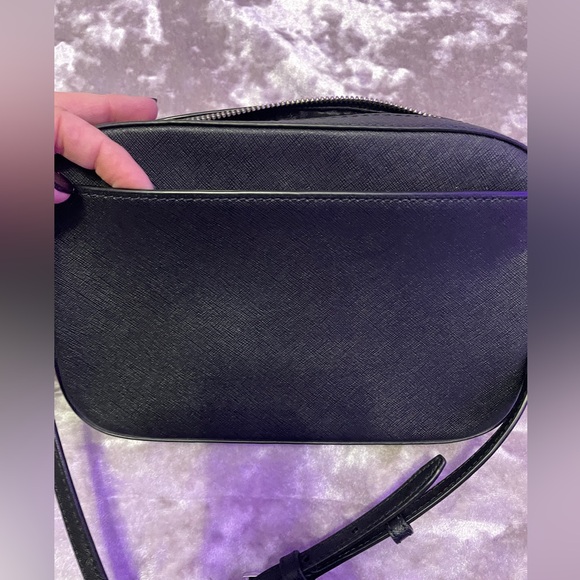 MICHAEL KORS Jet Set Large East West Zip Chain Black Crossbody Bag - Picture 7 of 9